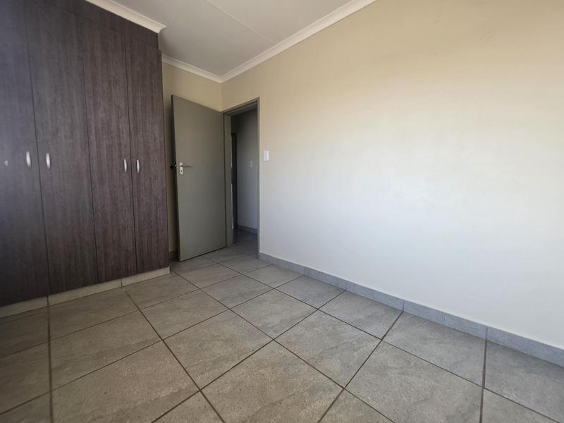 3 Bedroom Property for Sale in Albertsdal Gauteng