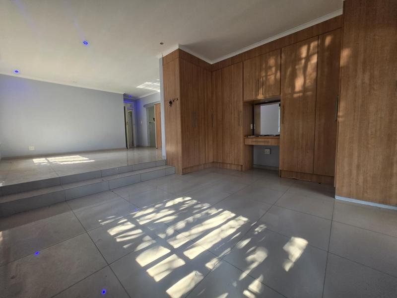 3 Bedroom Property for Sale in Brackendowns Gauteng
