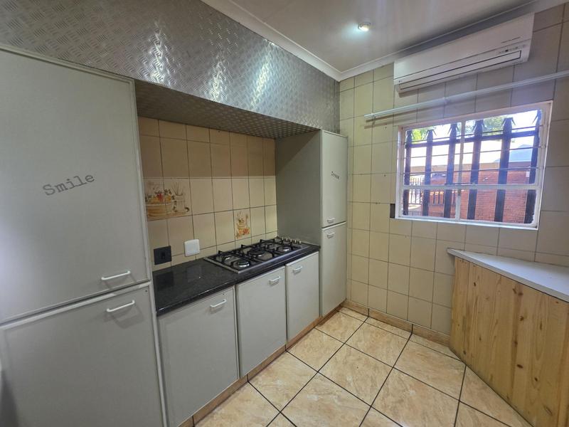 3 Bedroom Property for Sale in Brackendowns Gauteng
