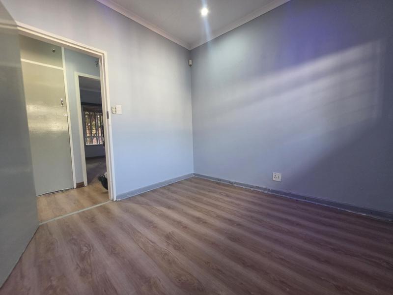 3 Bedroom Property for Sale in Brackendowns Gauteng