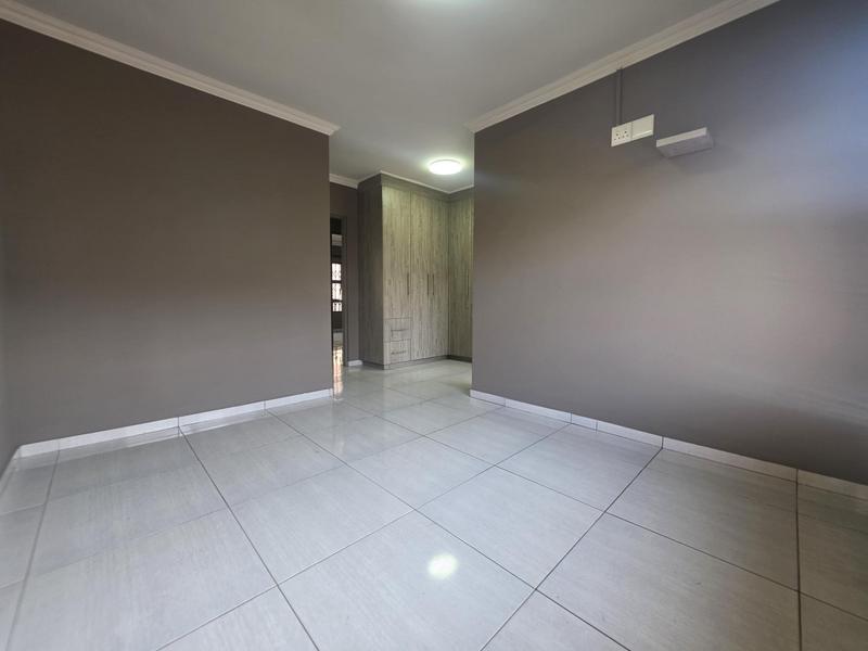 3 Bedroom Property for Sale in Brackenhurst Gauteng