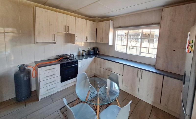 4 Bedroom Property for Sale in Vanderbijlpark CW 5 Gauteng