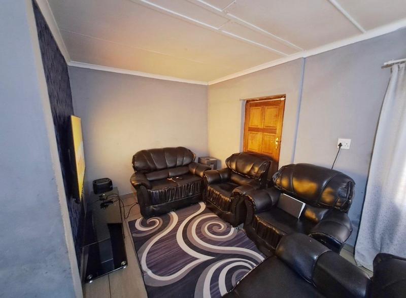 4 Bedroom Property for Sale in Vanderbijlpark CW 5 Gauteng