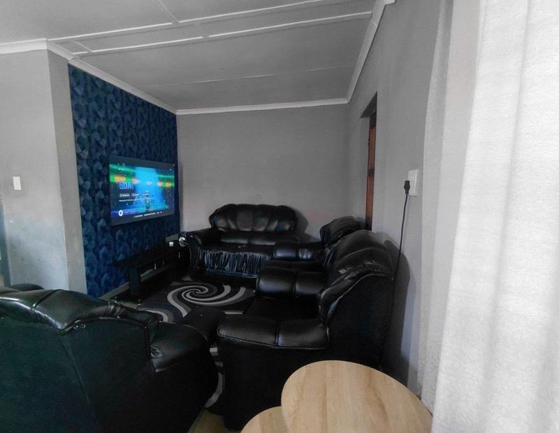 4 Bedroom Property for Sale in Vanderbijlpark CW 5 Gauteng