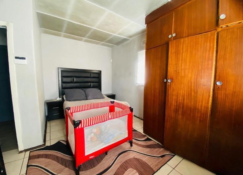4 Bedroom Property for Sale in Vanderbijlpark CW 5 Gauteng
