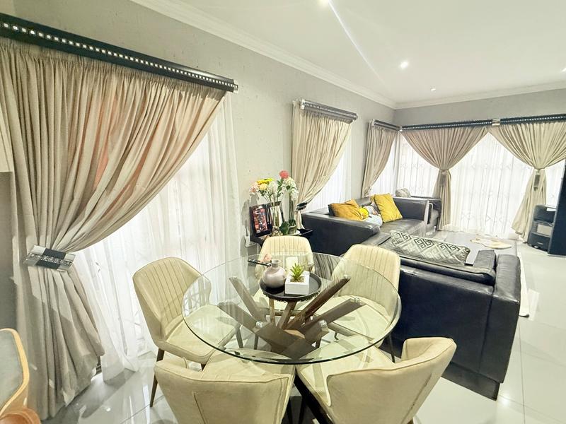 4 Bedroom Property for Sale in Vanderbijlpark SE 3 Gauteng