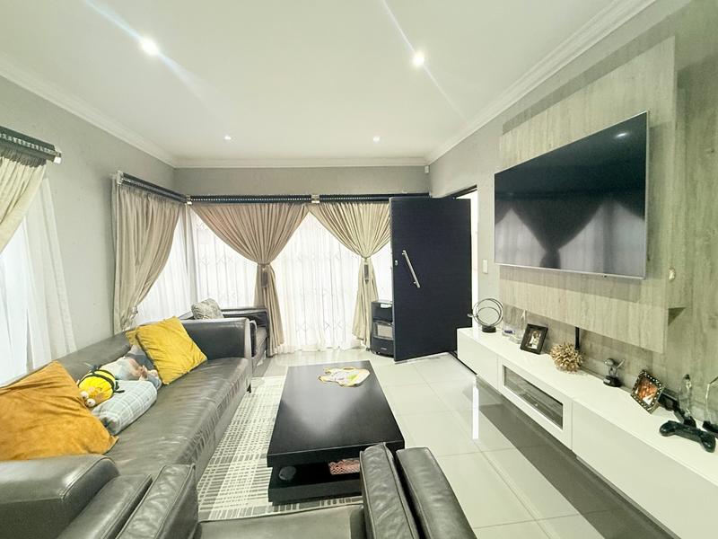 4 Bedroom Property for Sale in Vanderbijlpark SE 3 Gauteng