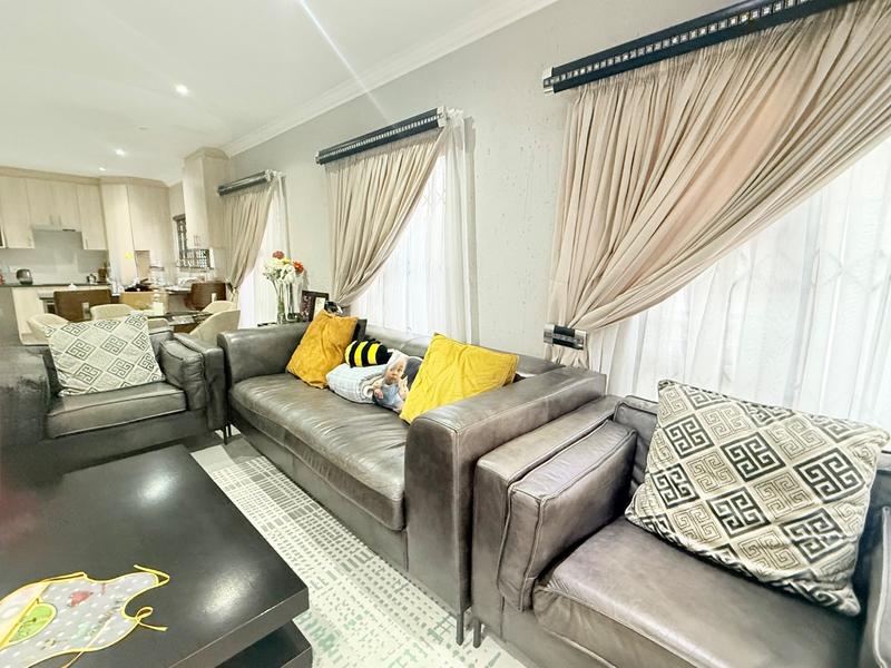 4 Bedroom Property for Sale in Vanderbijlpark SE 3 Gauteng