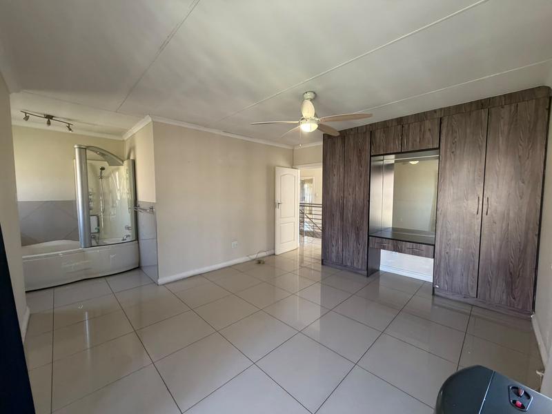 4 Bedroom Property for Sale in Three Rivers Gauteng