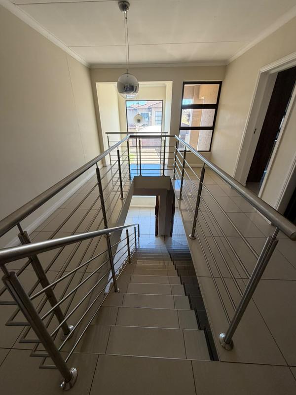 4 Bedroom Property for Sale in Three Rivers Gauteng