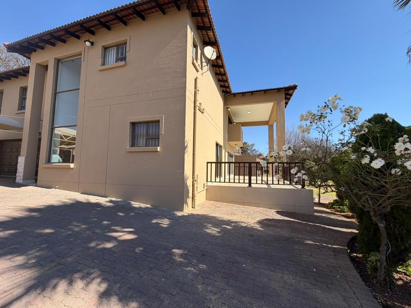 4 Bedroom Property for Sale in Three Rivers Gauteng