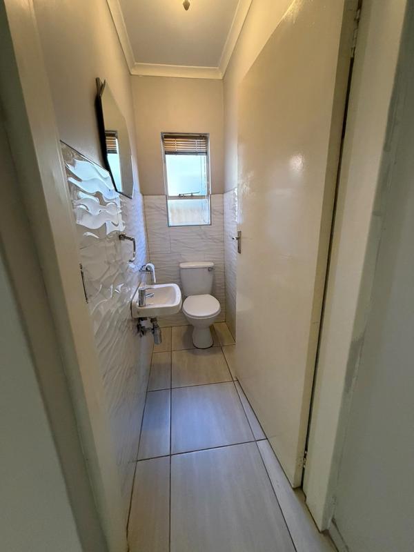 3 Bedroom Property for Sale in Three Rivers Gauteng