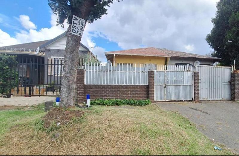 2 Bedroom Property for Sale in Turffontein Gauteng