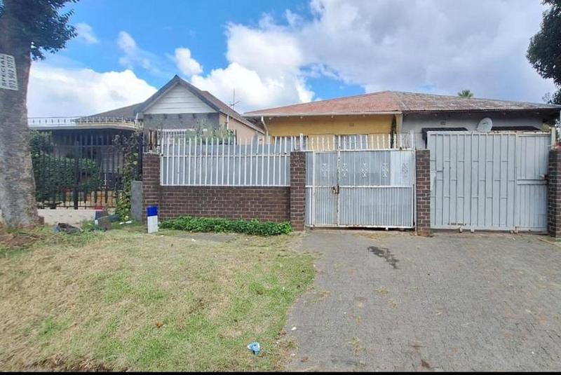 2 Bedroom Property for Sale in Turffontein Gauteng