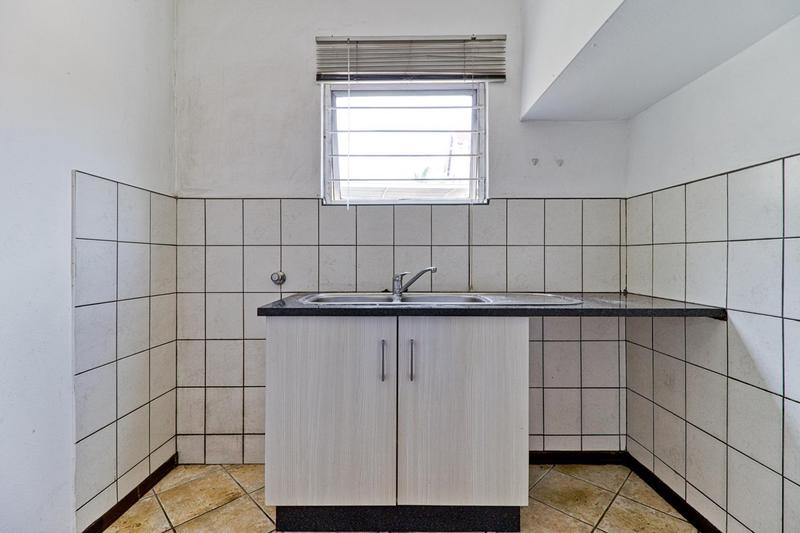 1 Bedroom Property for Sale in Noordhang Gauteng