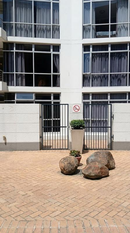 To Let 2 Bedroom Property for Rent in Sandown Gauteng