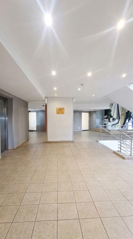 To Let 2 Bedroom Property for Rent in Sandown Gauteng