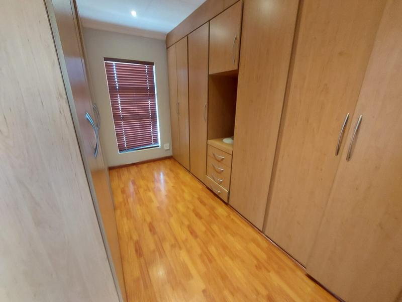 3 Bedroom Property for Sale in Vanderbijlpark SE 8 Gauteng
