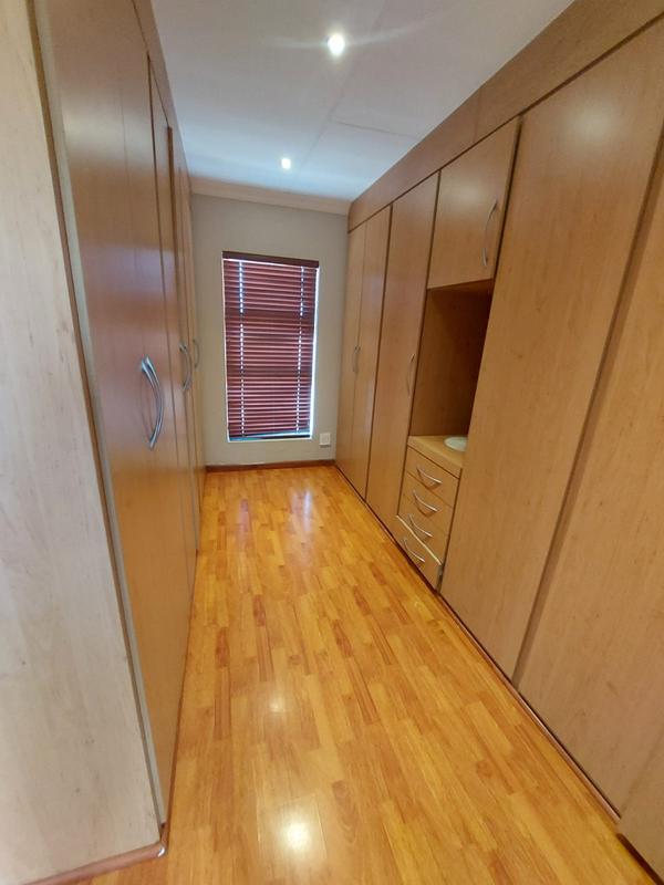 3 Bedroom Property for Sale in Vanderbijlpark SE 8 Gauteng