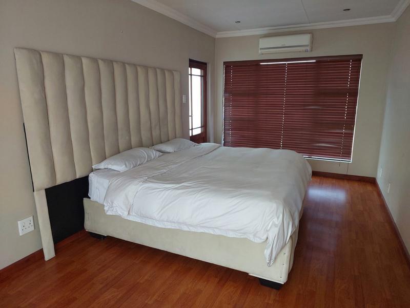 3 Bedroom Property for Sale in Vanderbijlpark SE 8 Gauteng
