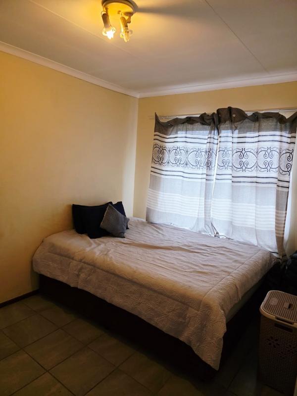 2 Bedroom Property for Sale in Birchleigh Gauteng