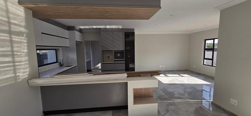 4 Bedroom Property for Sale in Derdepoort Gauteng