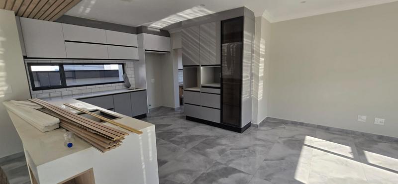 4 Bedroom Property for Sale in Derdepoort Gauteng