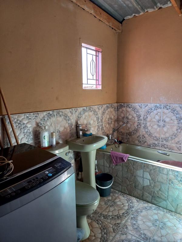 2 Bedroom Property for Sale in Lotus Gardens Gauteng