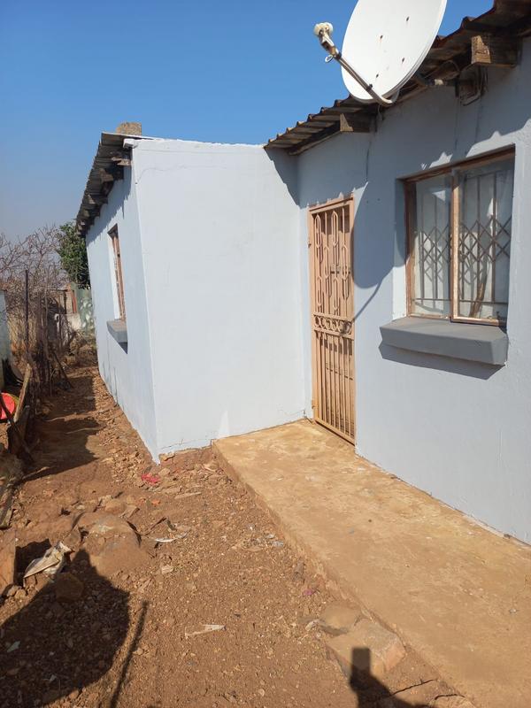 3 Bedroom Property for Sale in Lotus Gardens Gauteng