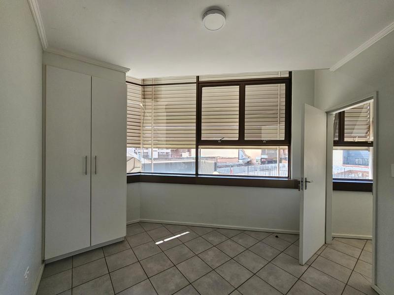 To Let 2 Bedroom Property for Rent in Florida Gauteng