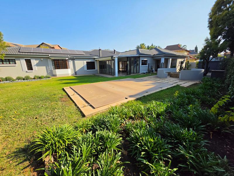 To Let 4 Bedroom Property for Rent in Six Fountains Estate Gauteng