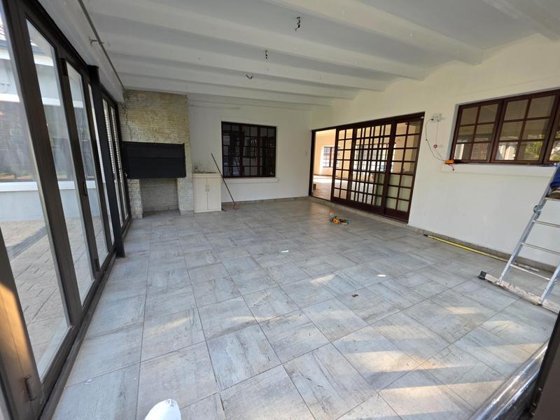 To Let 4 Bedroom Property for Rent in Six Fountains Estate Gauteng
