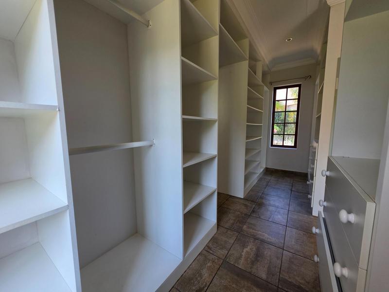 To Let 4 Bedroom Property for Rent in Six Fountains Estate Gauteng