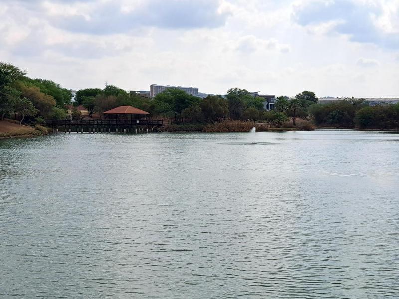 To Let 4 Bedroom Property for Rent in Six Fountains Estate Gauteng