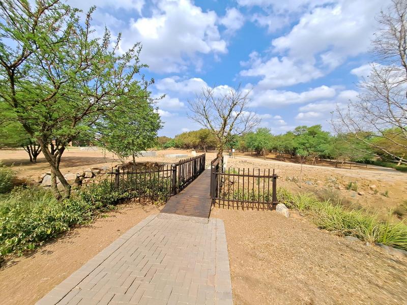 To Let 4 Bedroom Property for Rent in Six Fountains Estate Gauteng