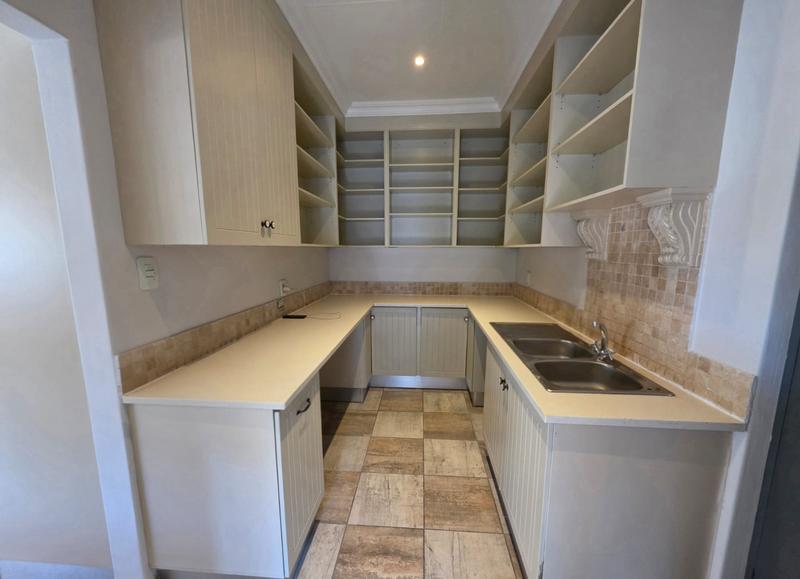 To Let 4 Bedroom Property for Rent in Six Fountains Residential Estate Gauteng