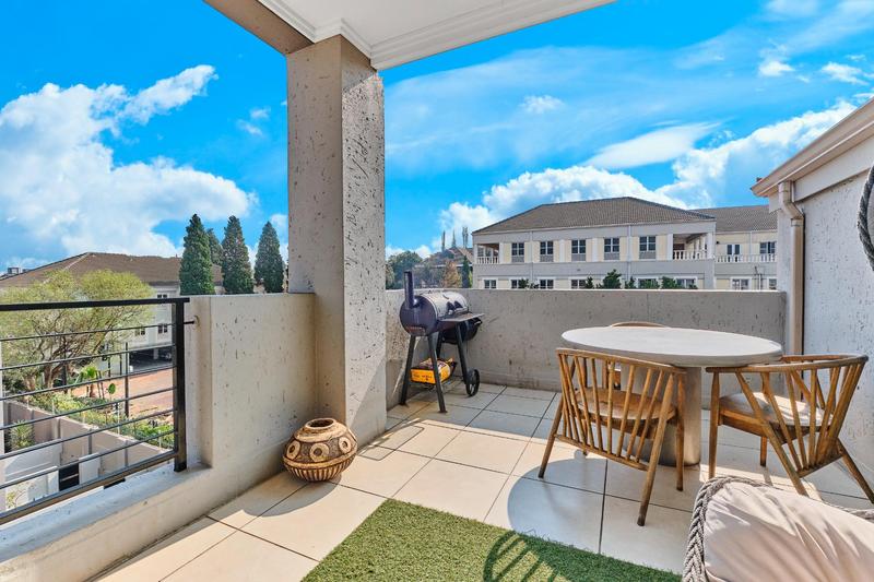 2 Bedroom Property for Sale in Sunninghill Gauteng