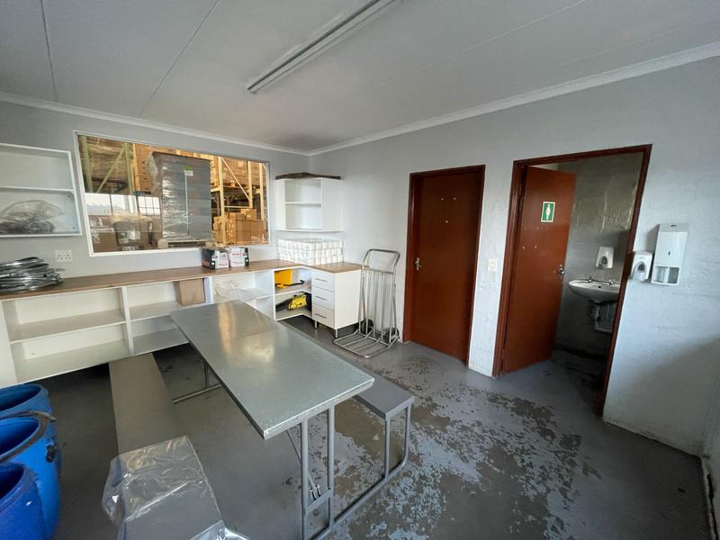 To Let Commercial Property for Rent in Hennopspark Gauteng