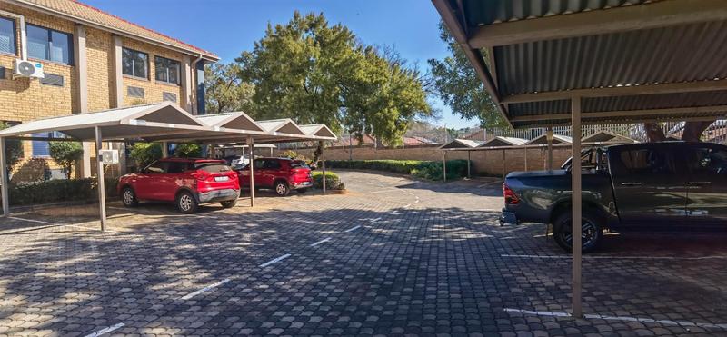 To Let Commercial Property for Rent in Newlands Gauteng