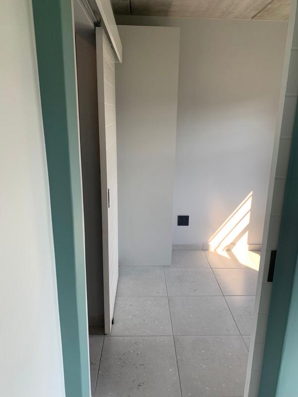 To Let 2 Bedroom Property for Rent in Fleurhof Gauteng