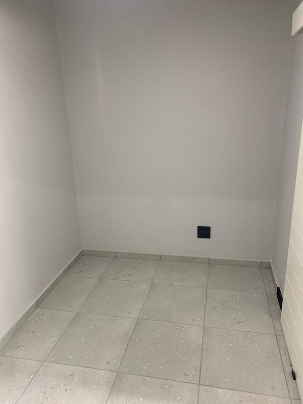 To Let 2 Bedroom Property for Rent in Fleurhof Gauteng