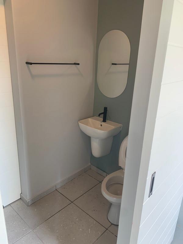 To Let 2 Bedroom Property for Rent in Fleurhof Gauteng