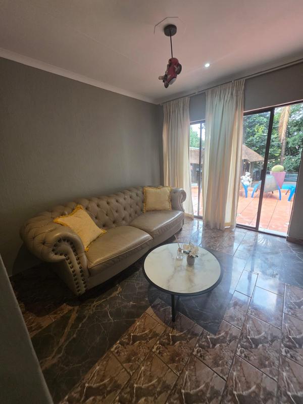 To Let 1 Bedroom Property for Rent in Roodekrans Gauteng