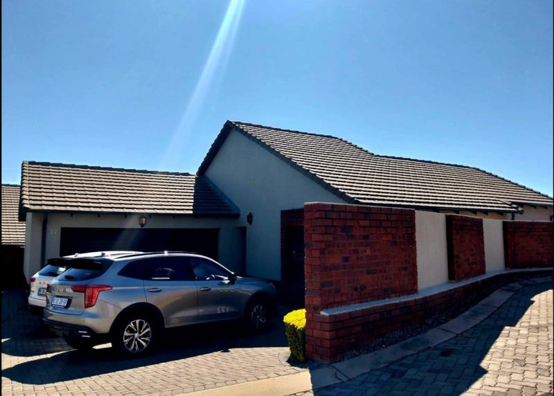 3 Bedroom Property for Sale in Amberfield Valley Gauteng