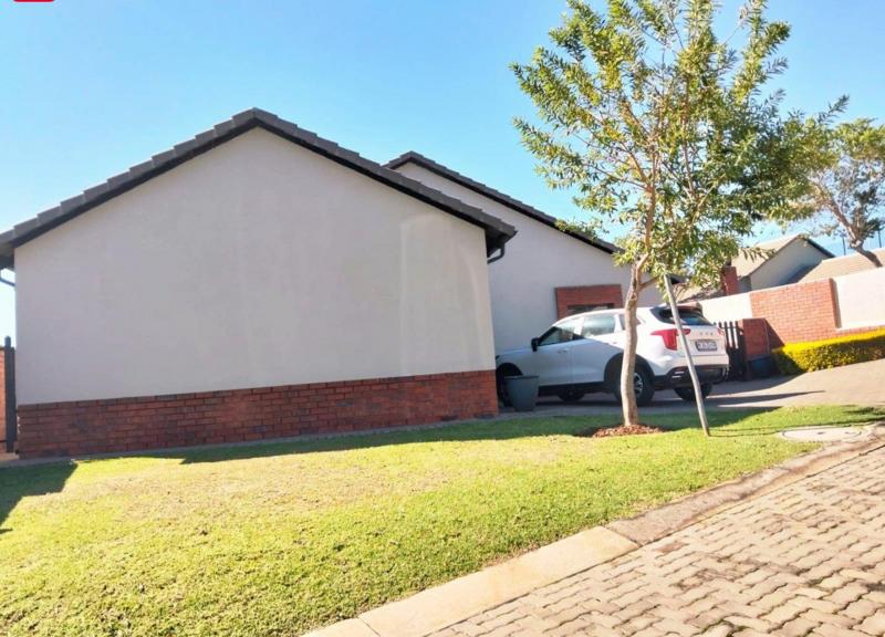 3 Bedroom Property for Sale in Amberfield Valley Gauteng