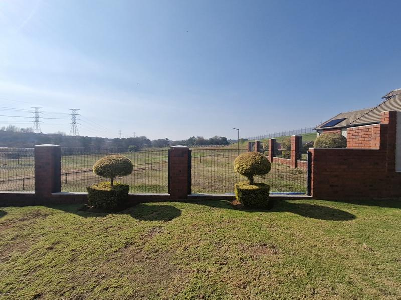 3 Bedroom Property for Sale in Amberfield Valley Gauteng