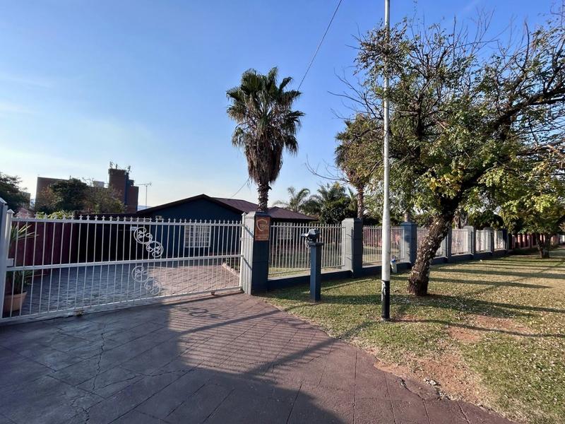 4 Bedroom Property for Sale in Kwaggasrand Gauteng