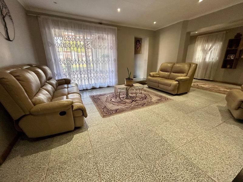 4 Bedroom Property for Sale in Kwaggasrand Gauteng