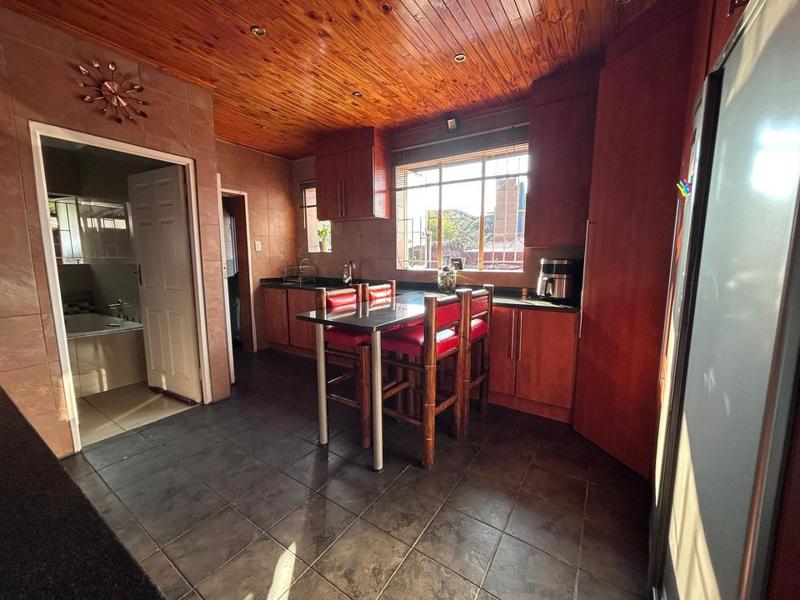 4 Bedroom Property for Sale in Kwaggasrand Gauteng