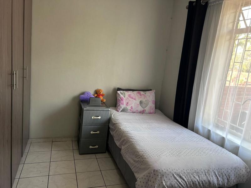 4 Bedroom Property for Sale in Kwaggasrand Gauteng